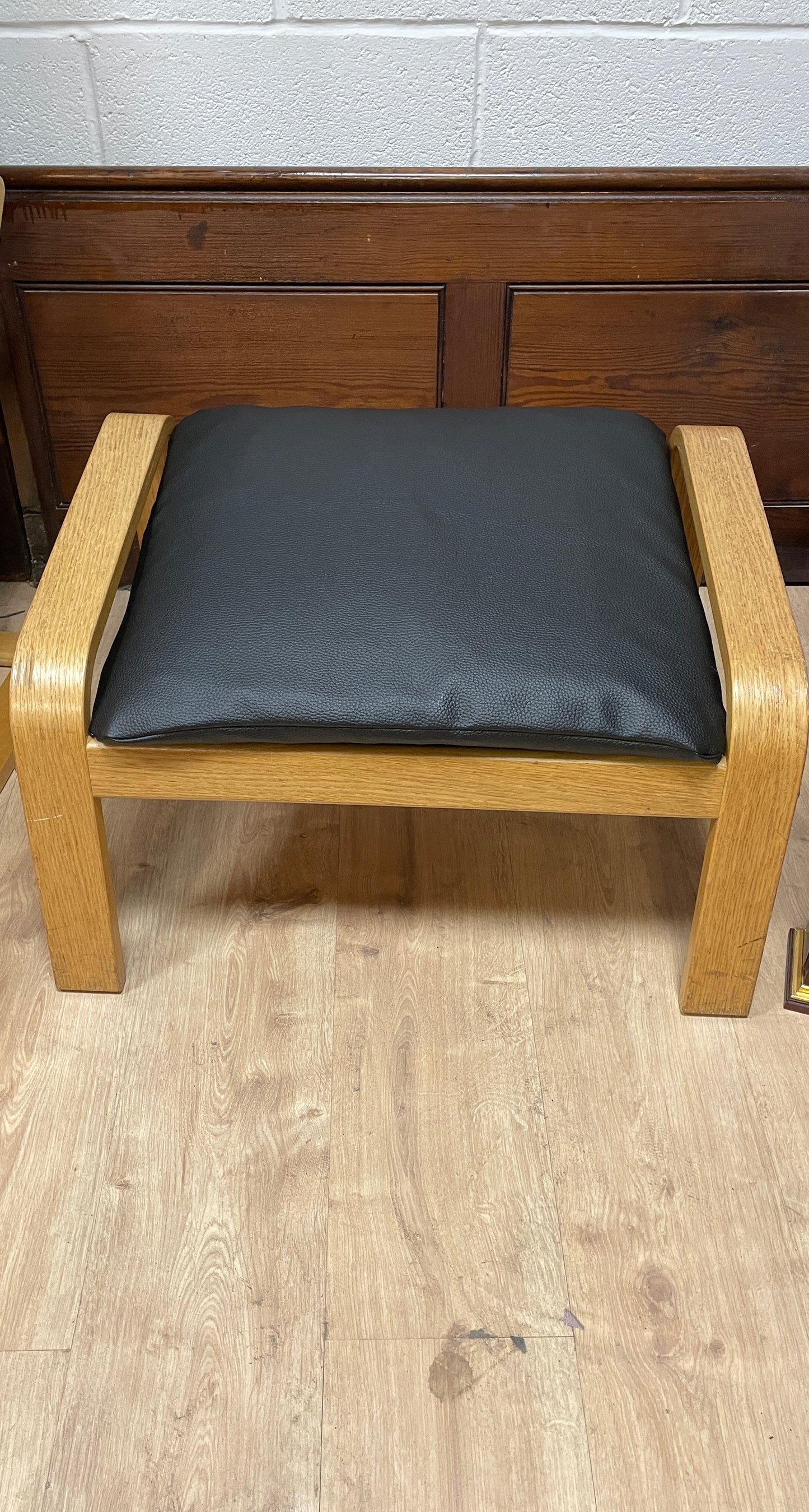 IKEA Poang chair cover. Vegan faux leather fabric. Wipe clean 5 colours